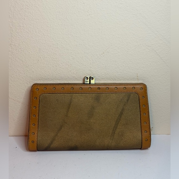 Chloé Canvas/Leather Clutch Bag - Picture 9 of 12